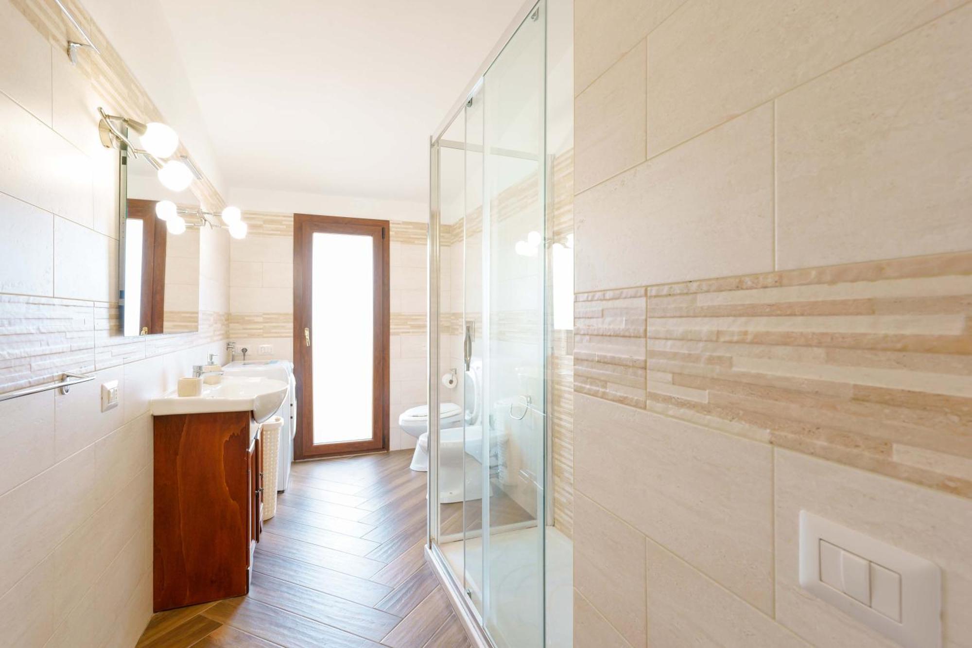 Exclusive Use Swimming Pool Available From June To September Каляри Екстериор снимка