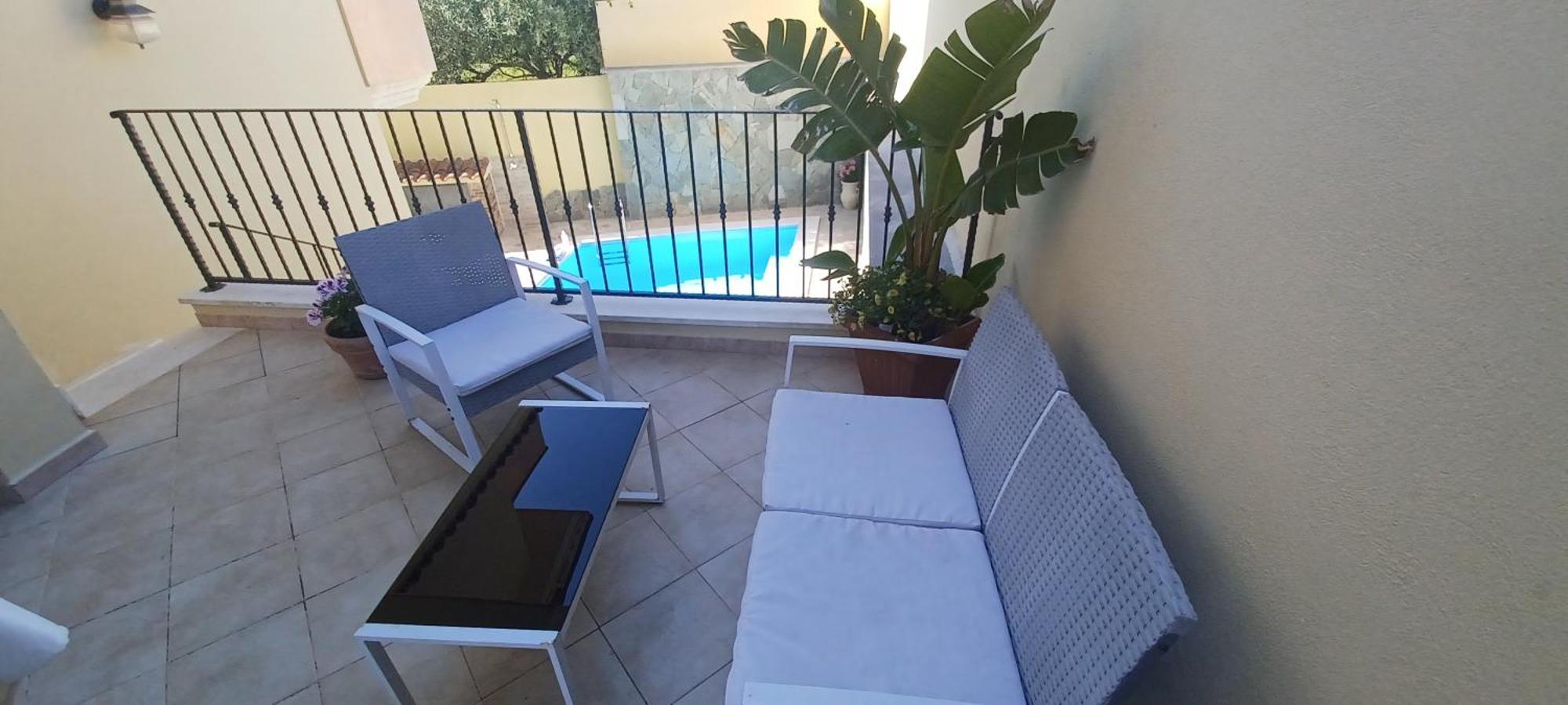 Exclusive Use Swimming Pool Available From June To September Каляри Екстериор снимка