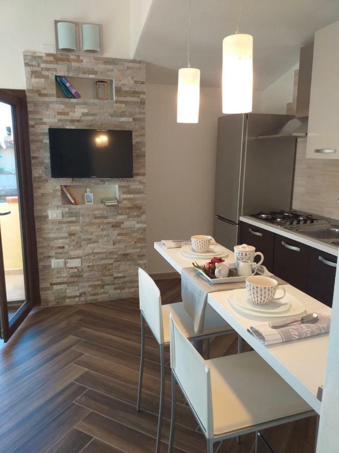 Exclusive Use Swimming Pool Available From June To September Каляри Екстериор снимка